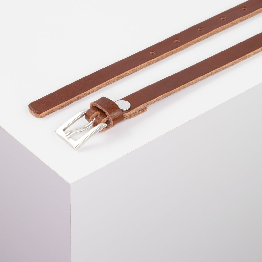 Ledergürtel 1,5cm mit Schnalle Brisbane silber matt cognac ohne Muster