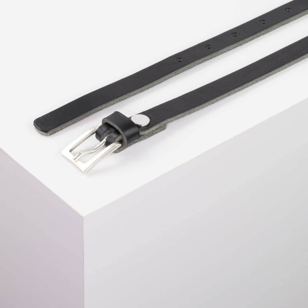 Ledergürtel 1,5cm mit Schnalle Brisbane silber matt schwarz ohne Muster