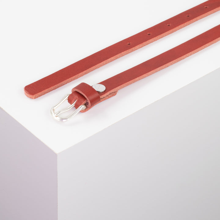 Ledergürtel 1,5cm mit Schnalle Bern rot ohne Muster