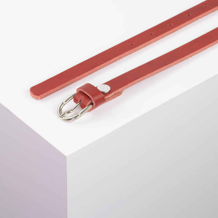 Ledergürtel 1,5cm mit Schnalle Sevilla silber glänzend rot ohne Muster