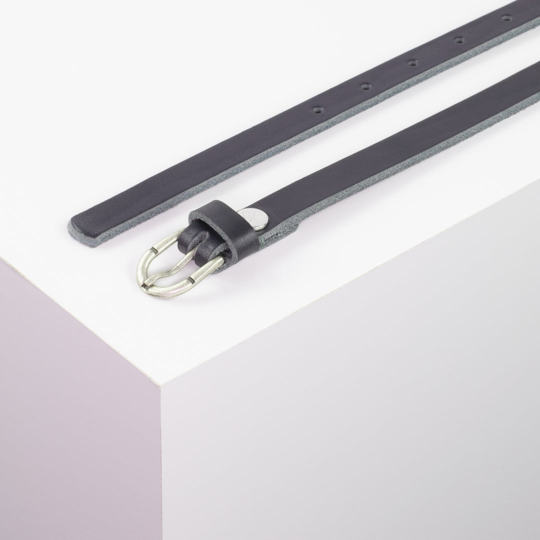 Ledergürtel 1,5cm mit Schnalle Sevilla silber matt navi ohne Muster