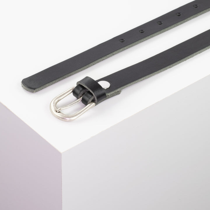 Ledergürtel 2cm mit Schnalle Luzern silber schwarz ohne Muster