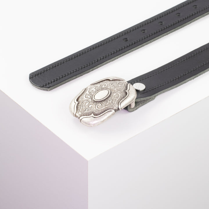 Ledergürtel 3cm mit Schnalle Blume eckig schwarz Reißverschluss