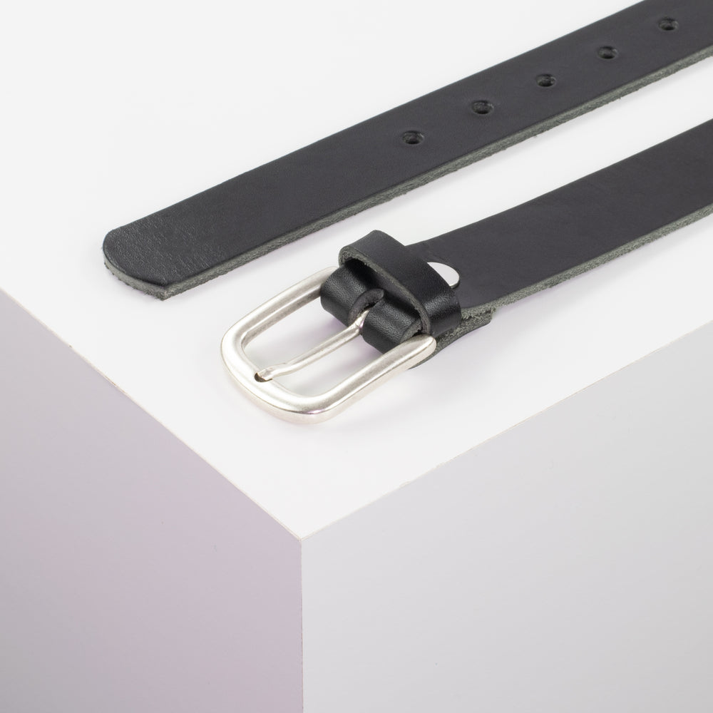 Ledergürtel 3cm mit Schnalle Conil silber matt schwarz ohne Muster