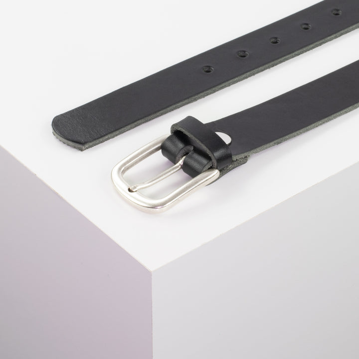 Ledergürtel 3cm mit Schnalle Conil silber matt schwarz ohne Muster