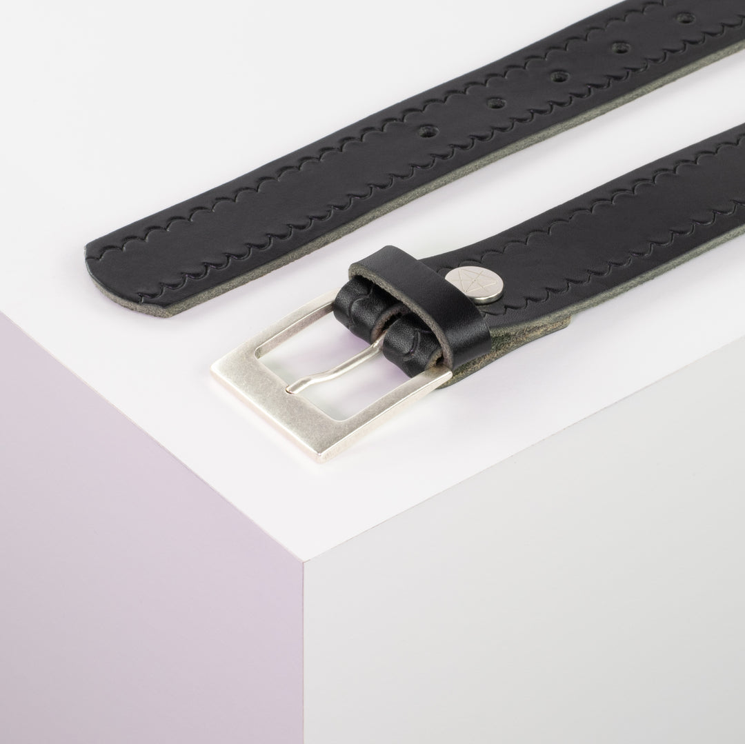 Ledergürtel 3,5cm mit Schnalle Porto silber schwarz kleine Welle