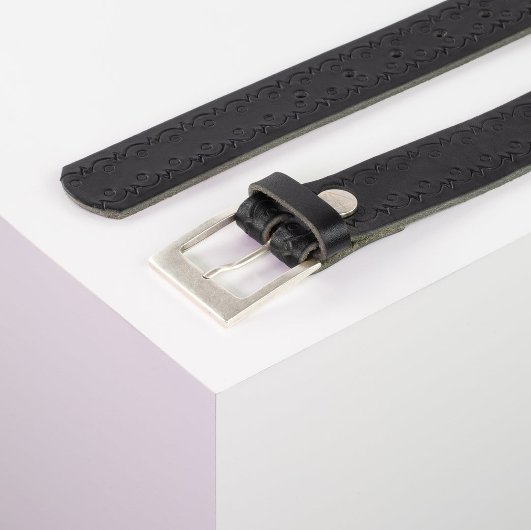 Ledergürtel 3,5cm mit Schnalle Porto silber schwarz Lochwelle