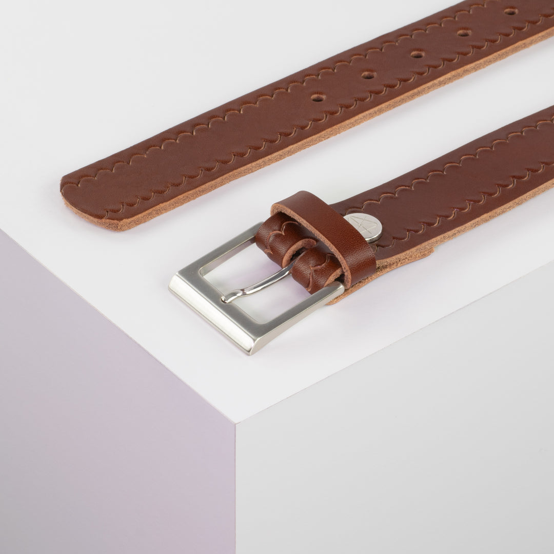 Ledergürtel 3,5cm mit Schnalle Helsinki silber glänzend cognac kleine Welle