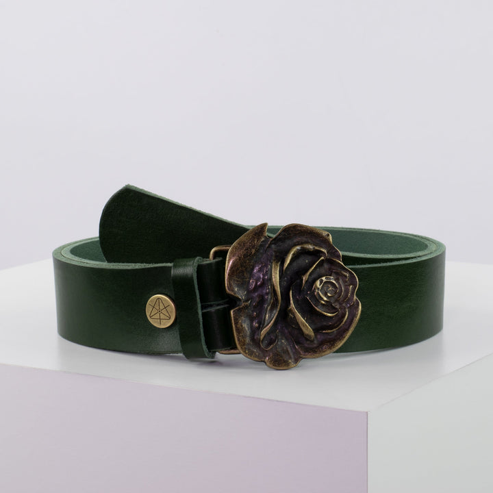 Ledergürtel 4cm mit Schnalle Rose messing grün ohne Muster