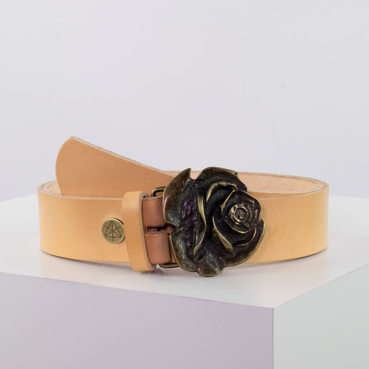 Ledergürtel 4cm mit Schnalle Rose messing natur ohne Muster
