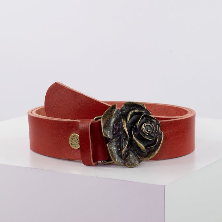 Ledergürtel 4cm mit Schnalle Rose messing rot ohne Muster