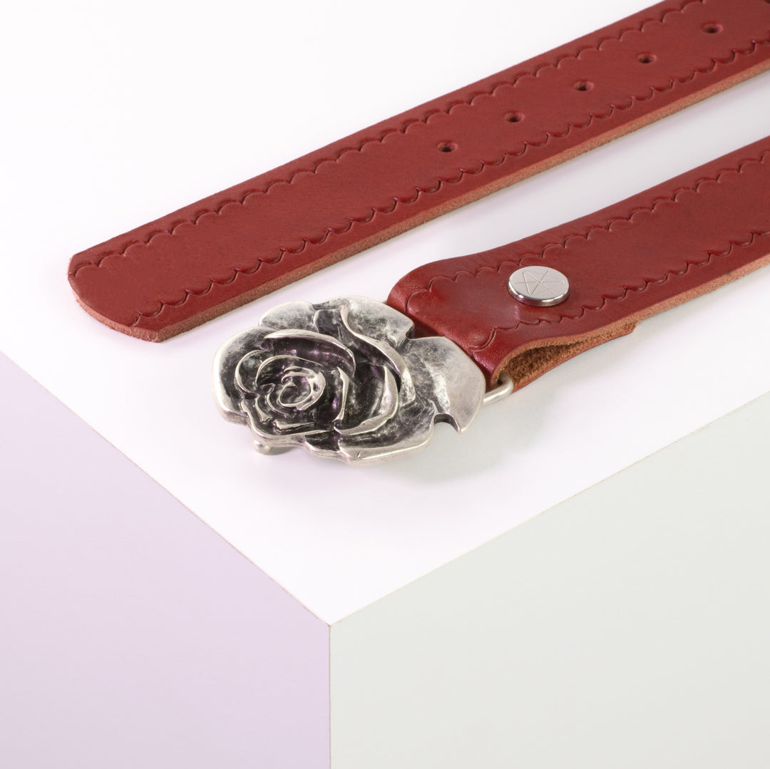 Ledergürtel 4cm mit Schnalle Rose rot kleine Welle
