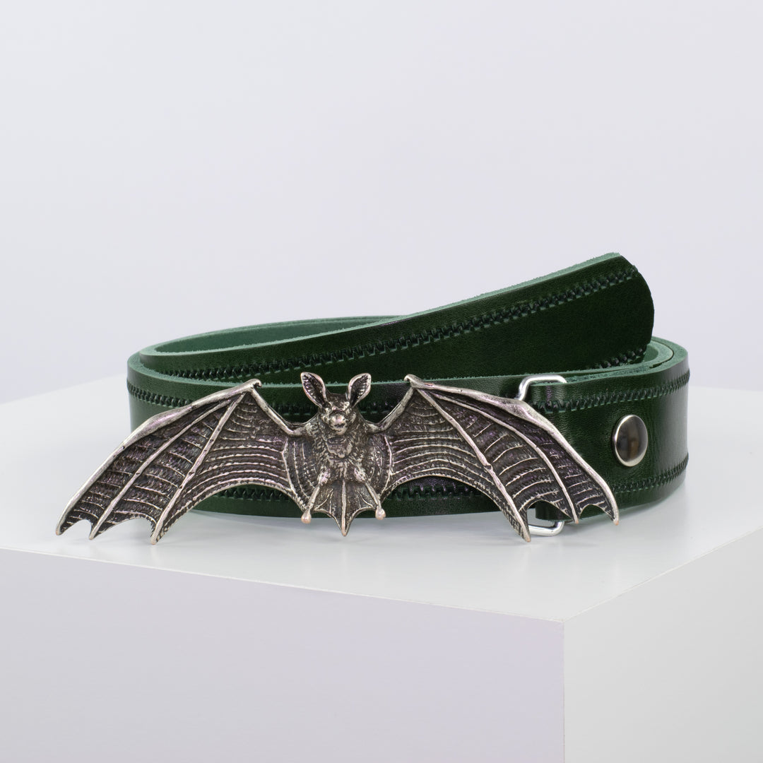 Ledergürtel 4cm mit Schnalle Fledermaus grün Reißverschluss
